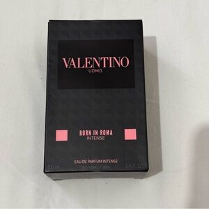 Valentino Uomo Born In Roma Intense EDP 3.4 oz / 100ml